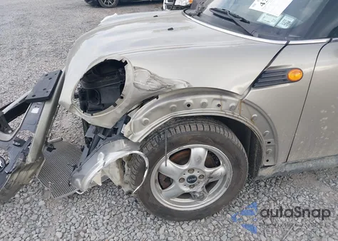 2009 Mini Cooper z USA, uszkodzony, nr VIN WMWMF33519TU75139